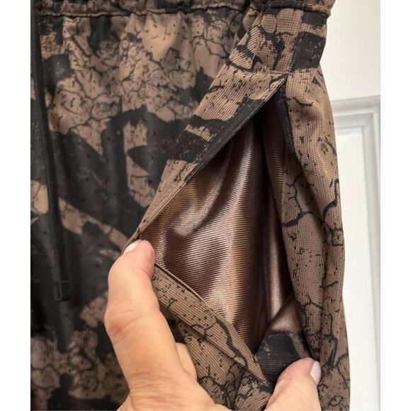 REEBOK - NWT - Men's Size 2XL Casual Hoopwear Transition Basketball Shorts - Picture 9 of 15